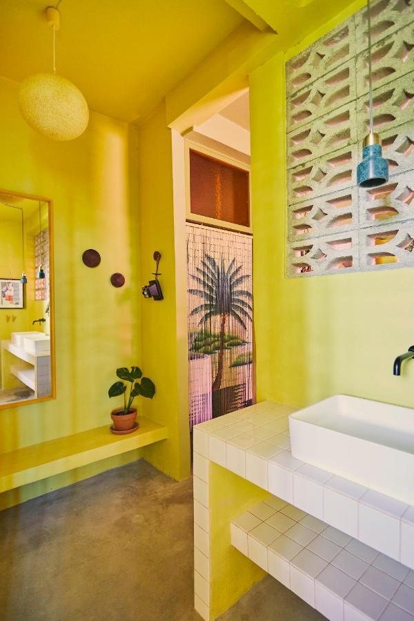 Mood Haus By Dw - 70'S Retro Stays San Juan Ngoại thất bức ảnh