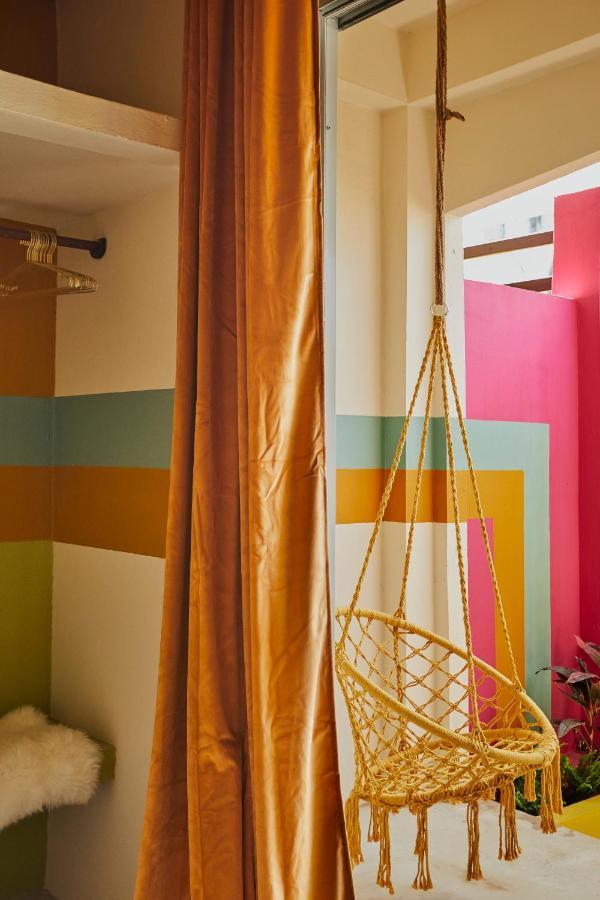 Mood Haus By Dw - 70'S Retro Stays San Juan Ngoại thất bức ảnh