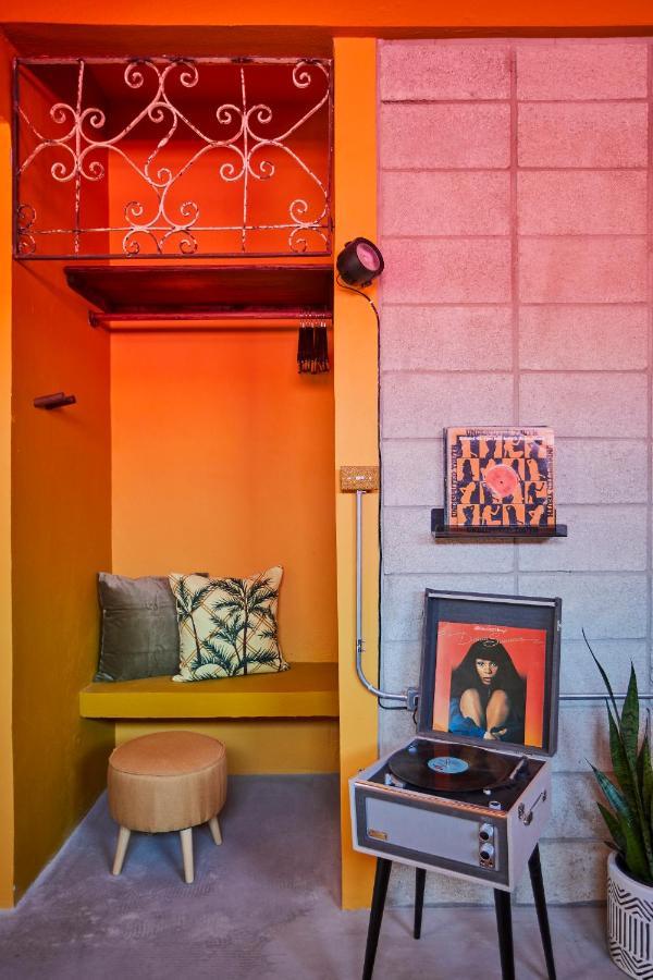 Mood Haus By Dw - 70'S Retro Stays San Juan Ngoại thất bức ảnh